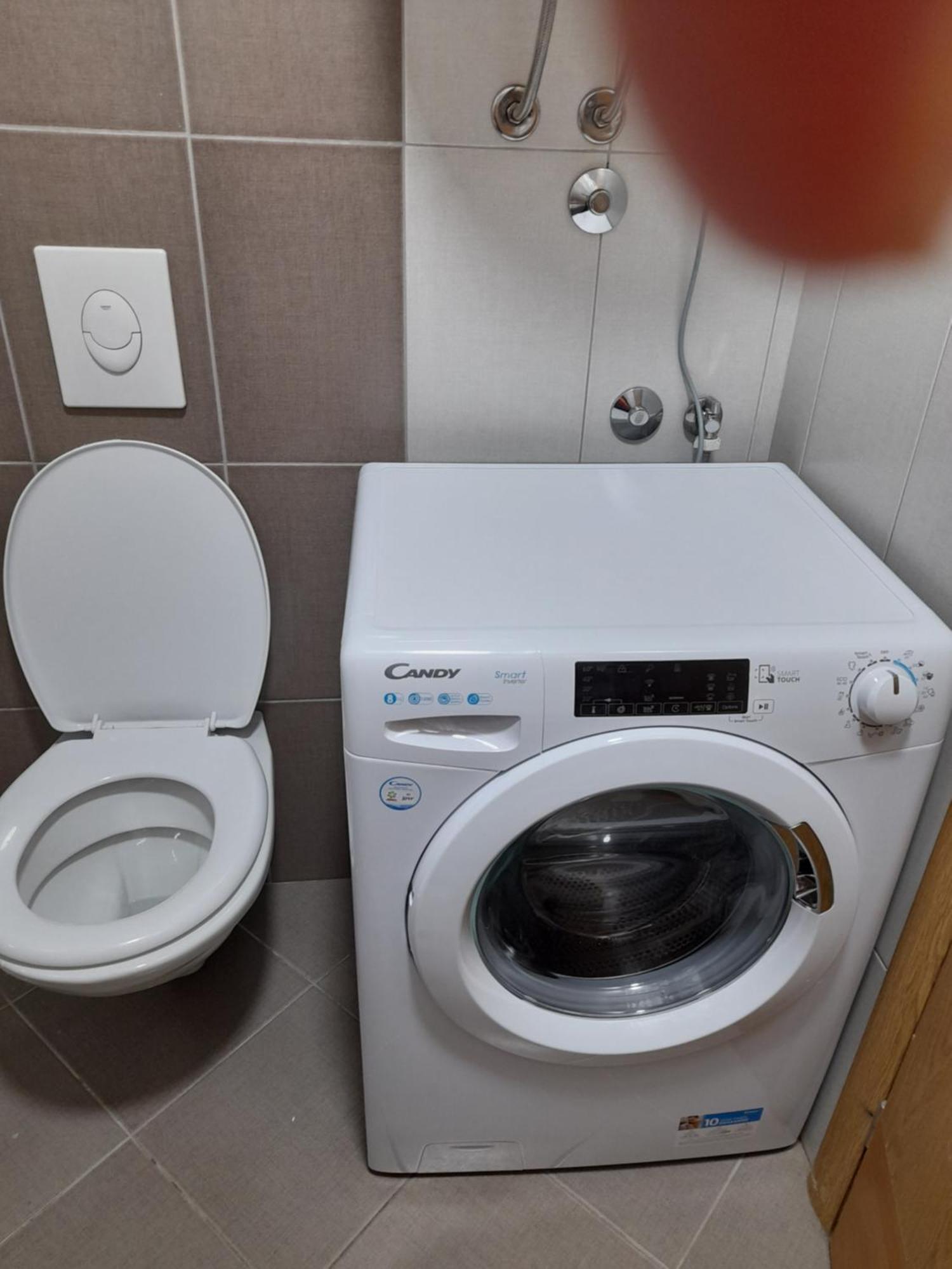 Appartement Ogi Apartman à Podgorica Extérieur photo